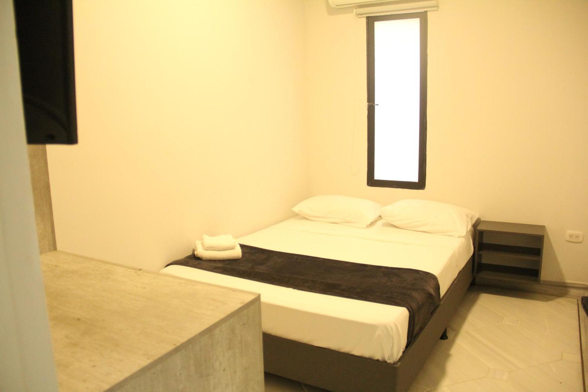 מדיין Hotel La Carpita מראה חיצוני תמונה