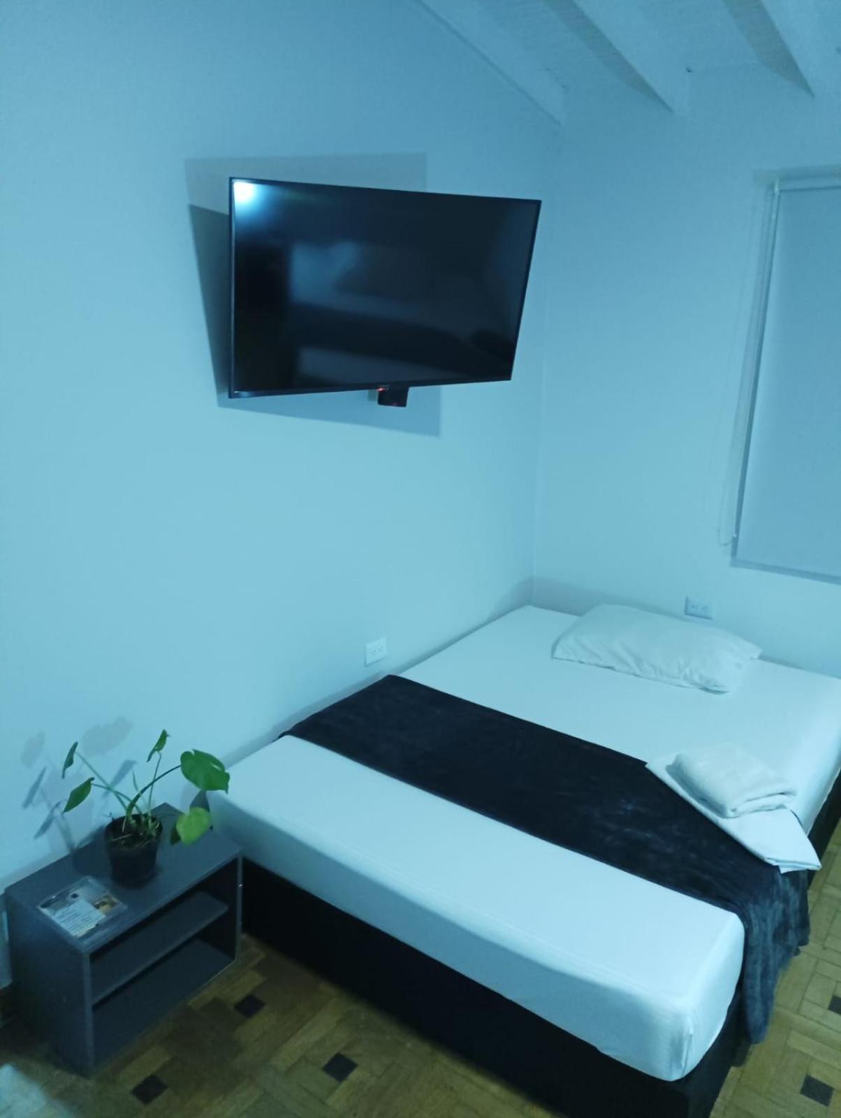 מדיין Hotel La Carpita מראה חיצוני תמונה